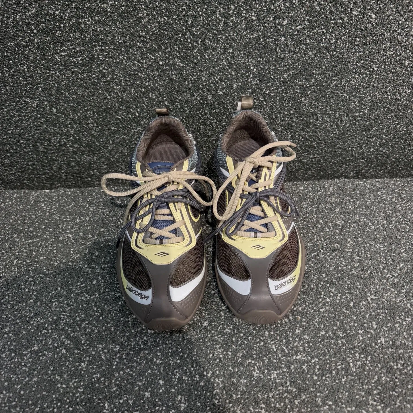 BC 27FW BRRRJHL 008 스니커즈 20