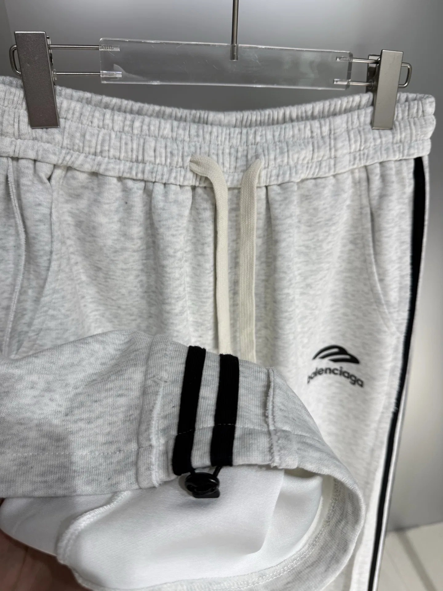 BC 27FW EUQZRXU 009 스웻팬츠 8