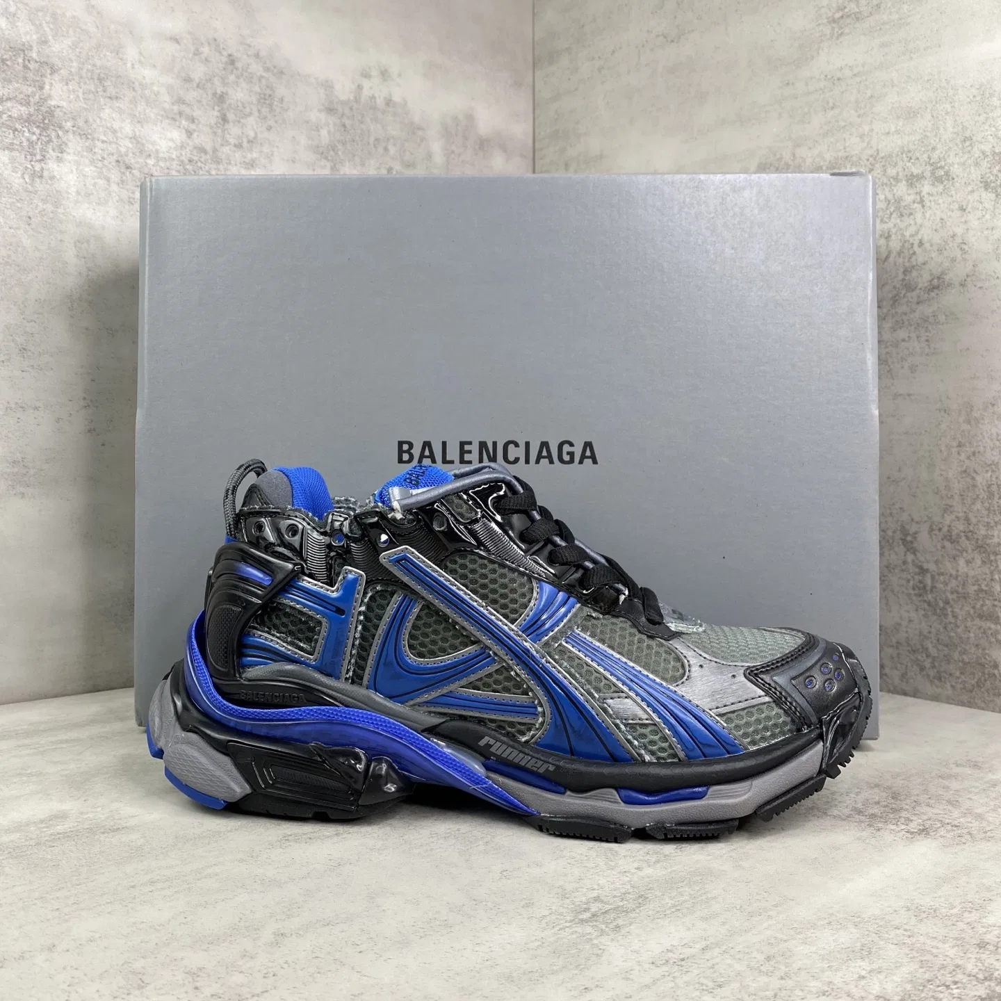 BC 27FW FIOKDFU 004 트랙슈즈 19