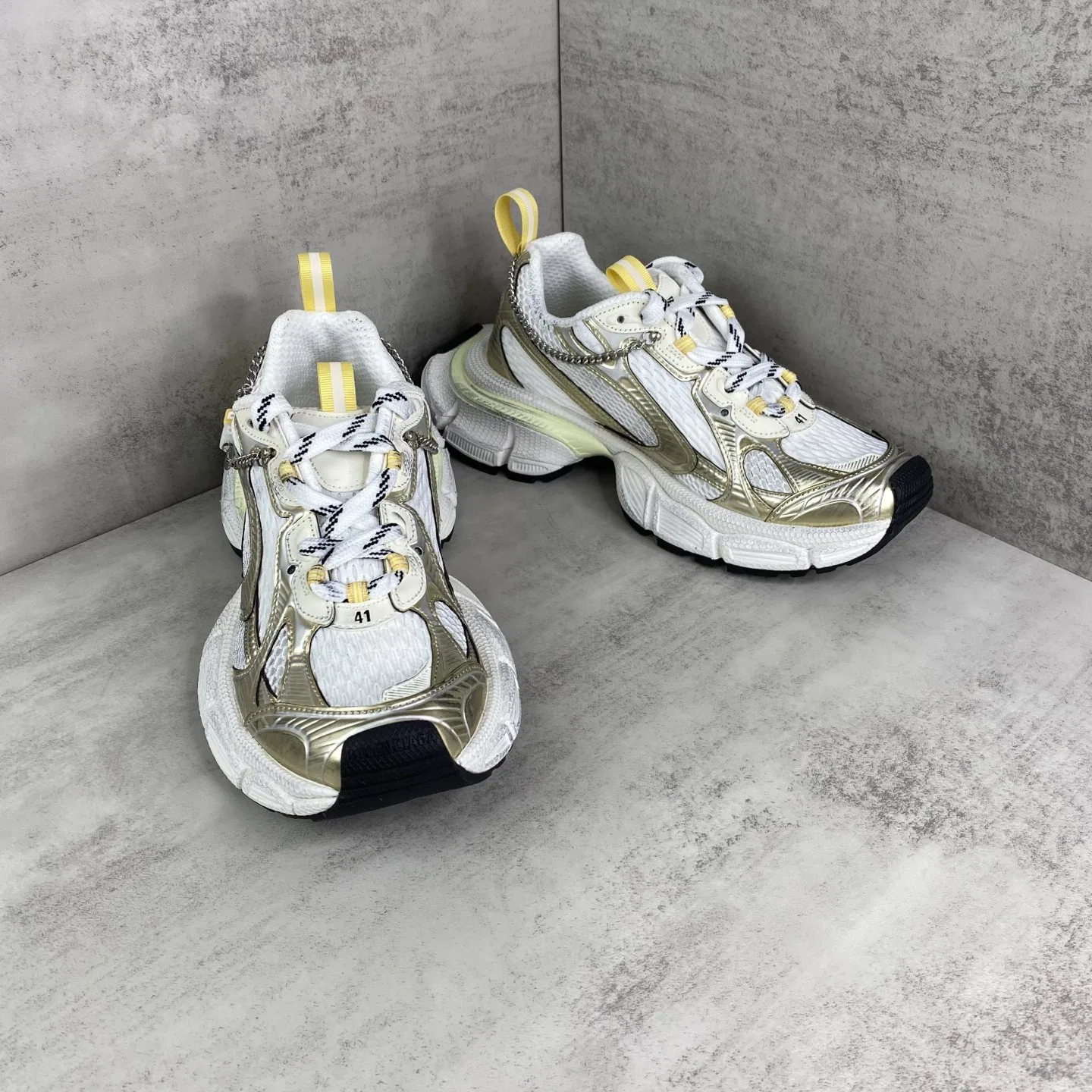 BC 27FW FIOKDFU 006 트랙슈즈 11