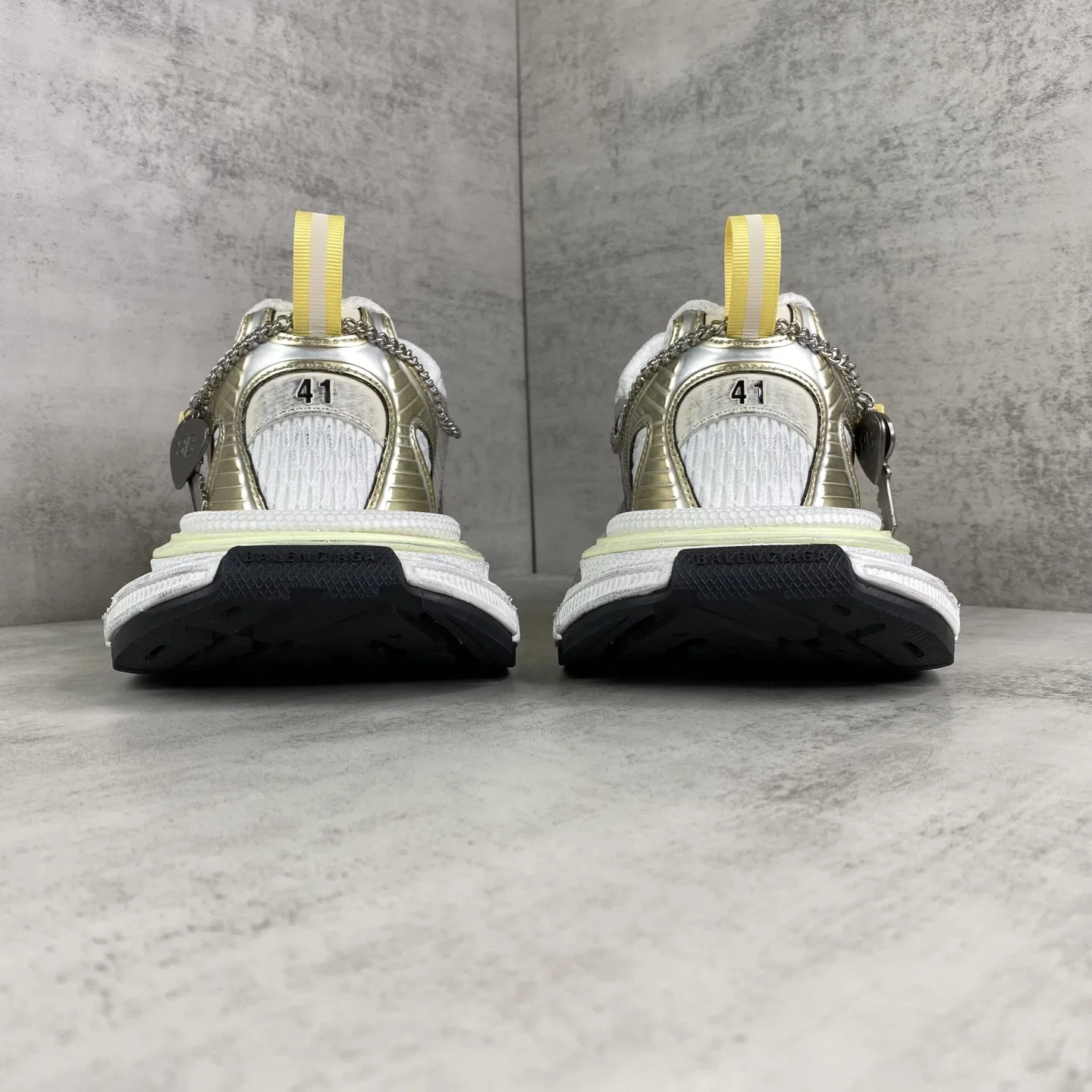 BC 27FW FIOKDFU 006 트랙슈즈 14