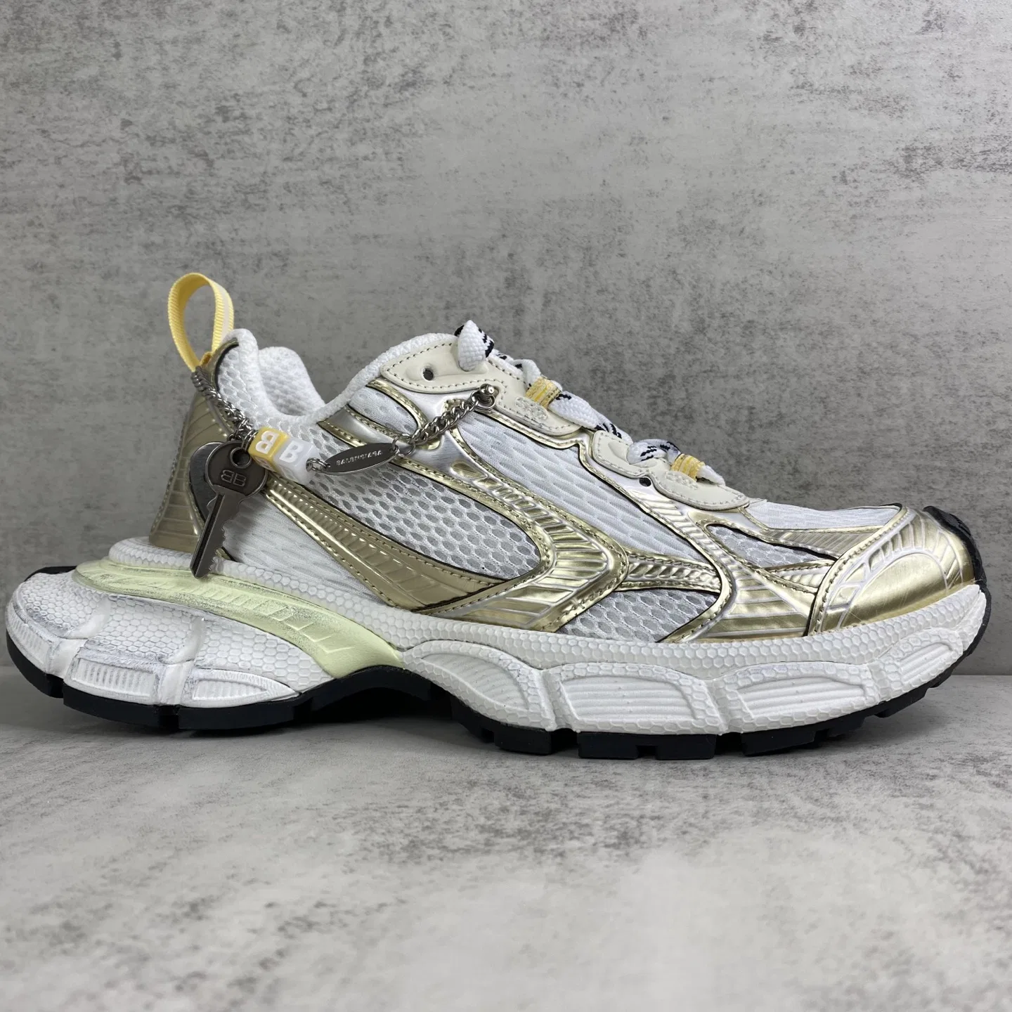 BC 27FW FIOKDFU 006 트랙슈즈 15