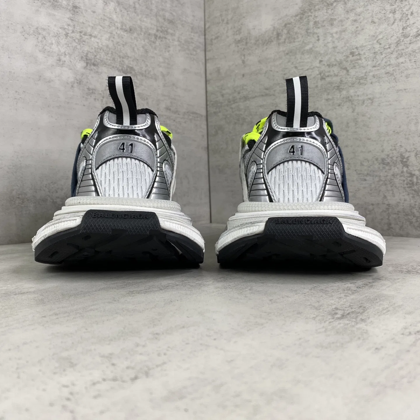 BC 27FW FIOKDFU 006 트랙슈즈 32