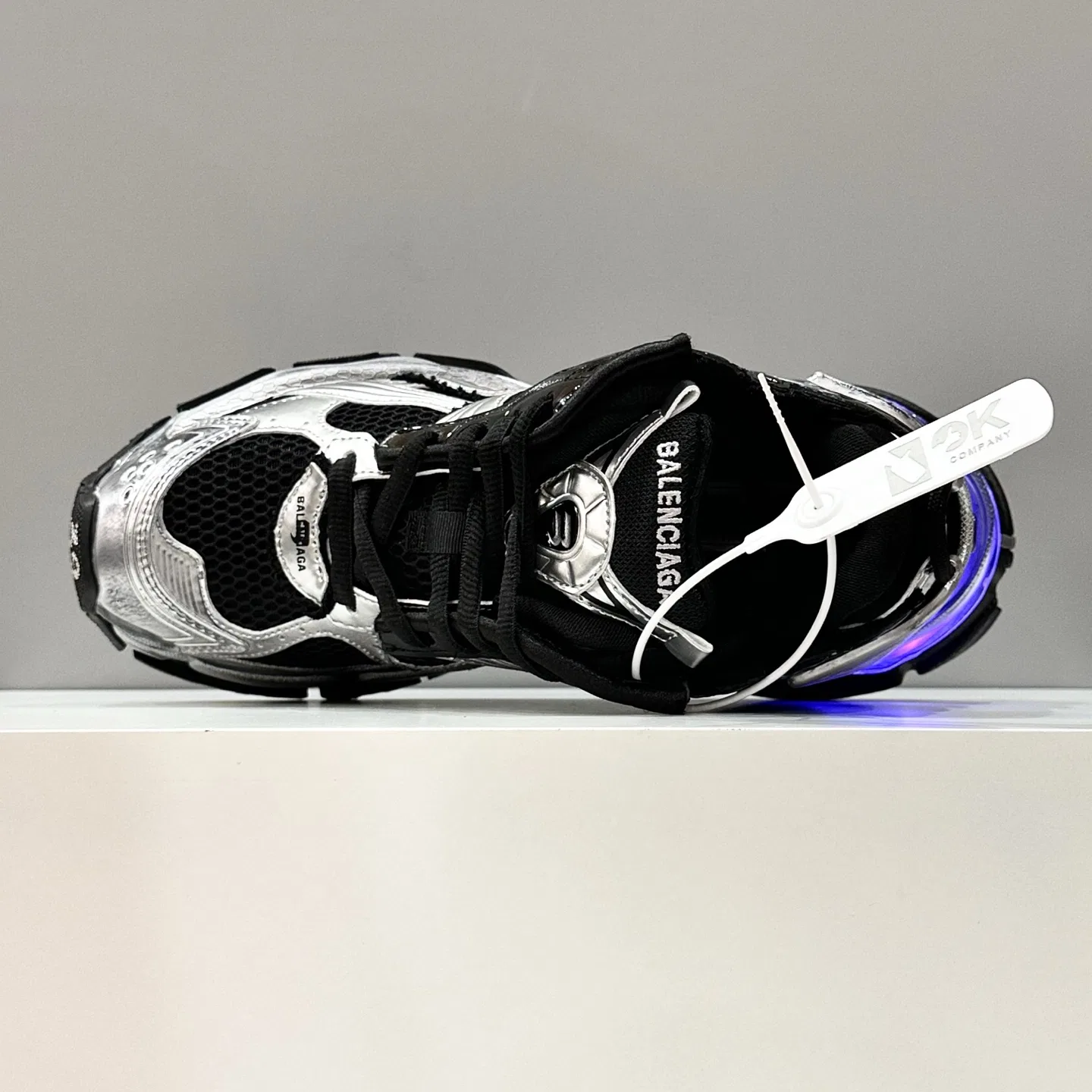 BC 27FW FIOKDFU 008 트랙슈즈 17