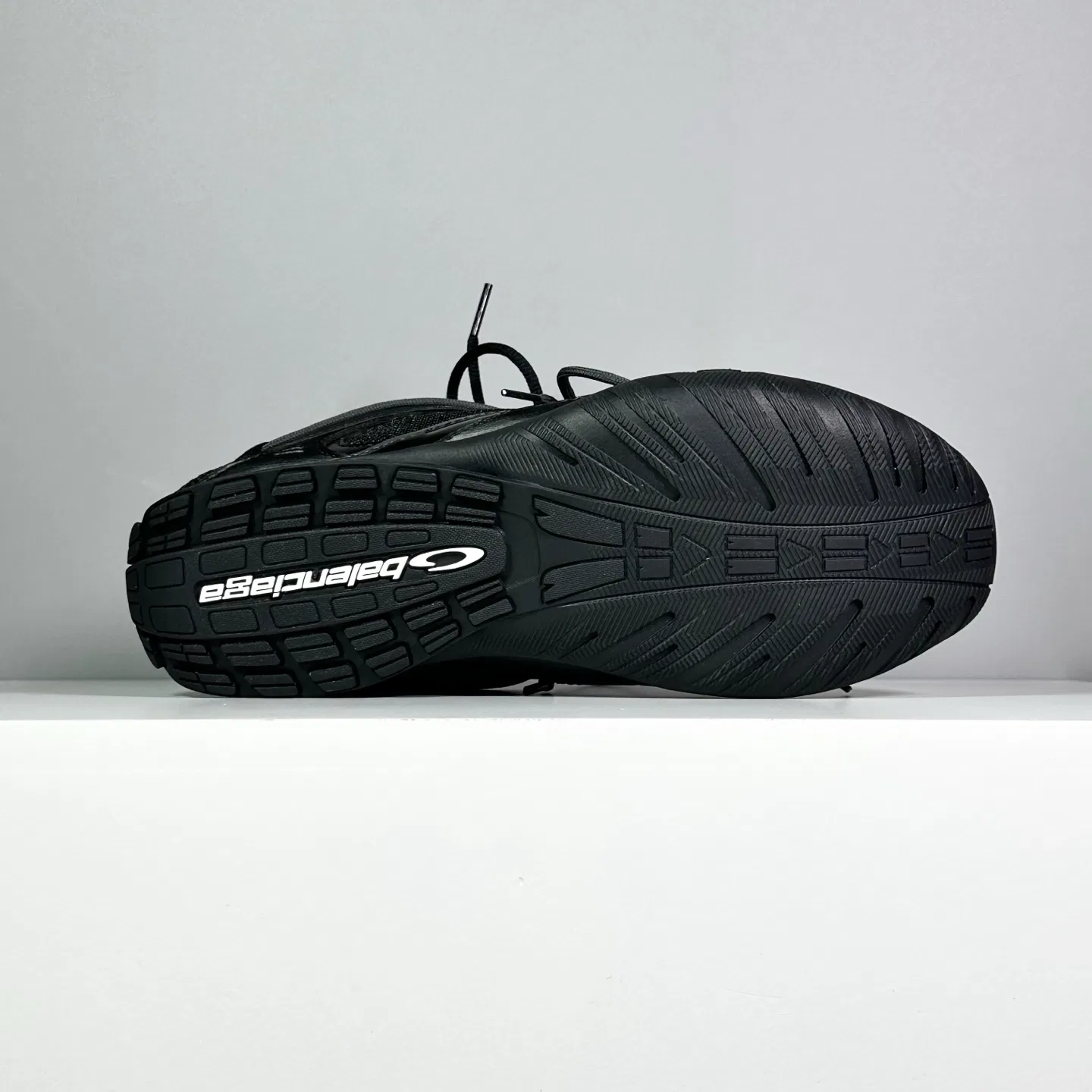 BC 27FW FIOKDFU 016 트랙슈즈 9