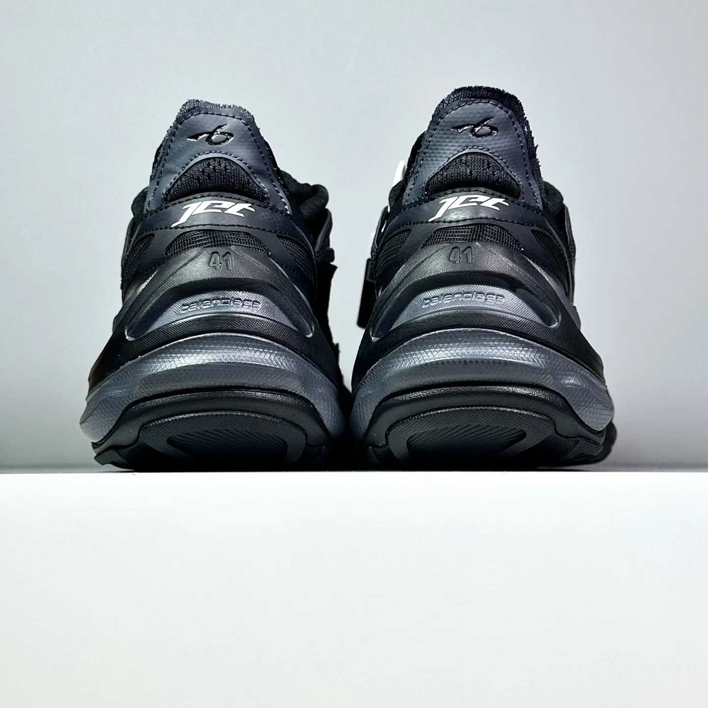 BC 27FW FIOKDFU 017 운동화 11
