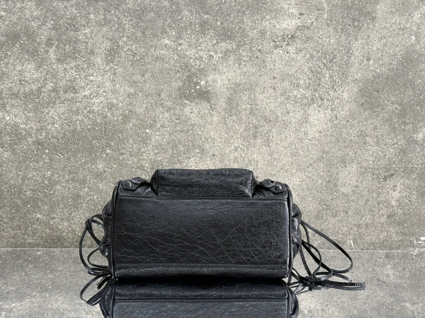 BC 27FW FIOKDFU 019 숄더백 14