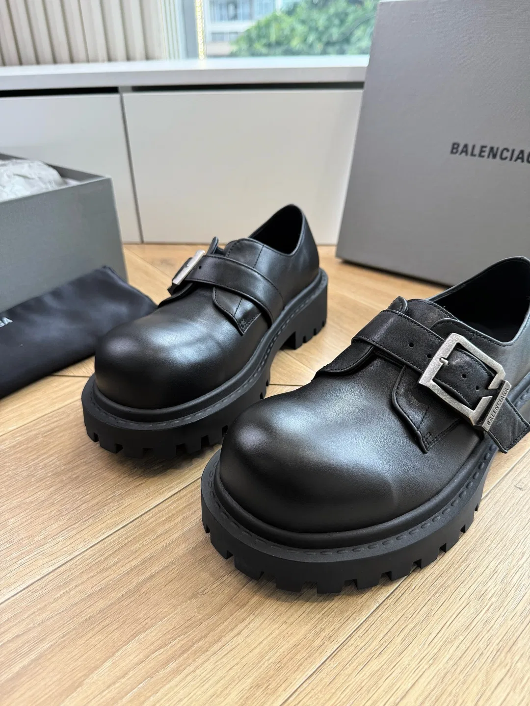 BC 27FW FIOKDFU 027 로퍼 7