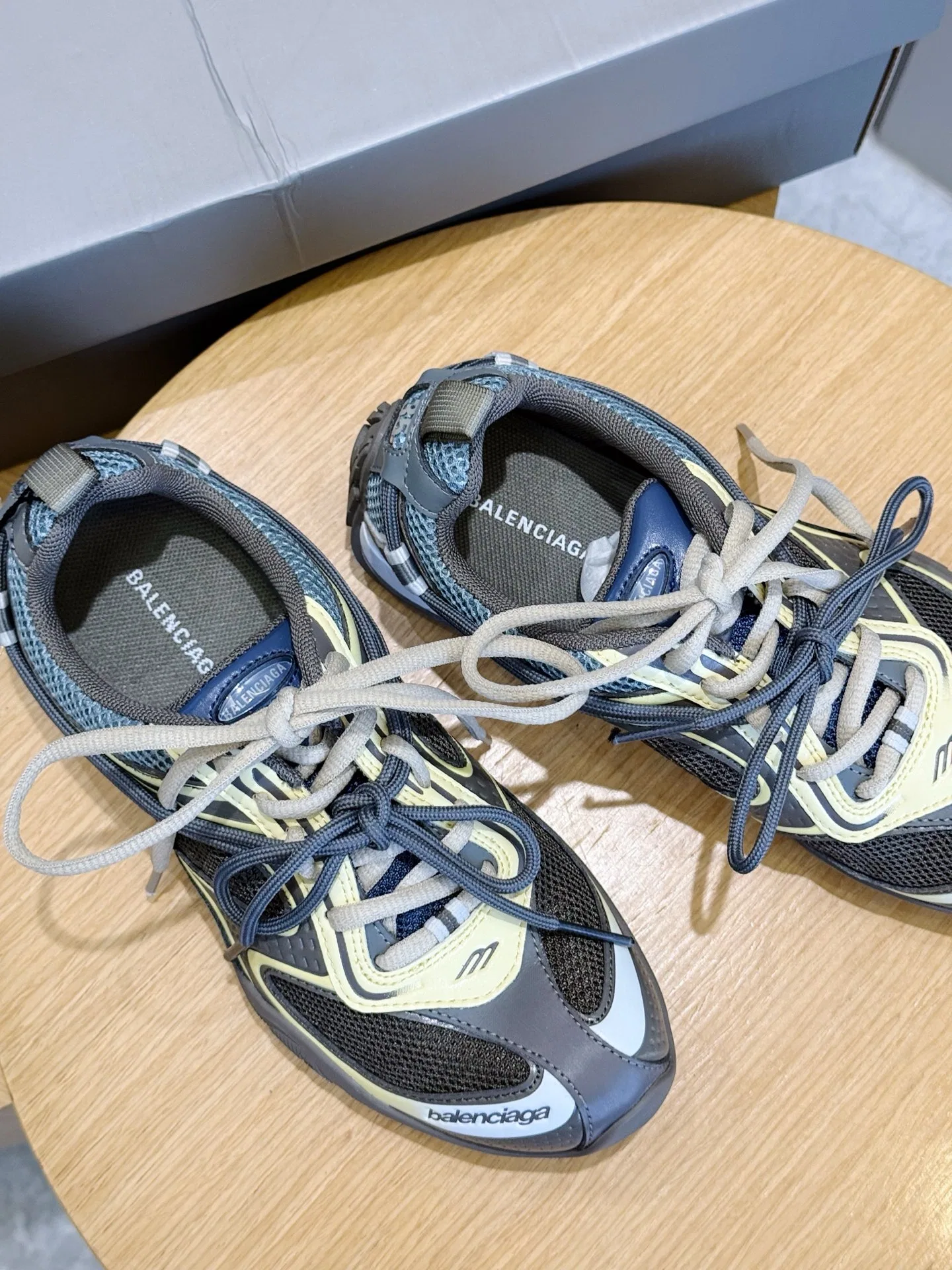 BC 27FW HNBIRYD 010 트랙슈즈 7