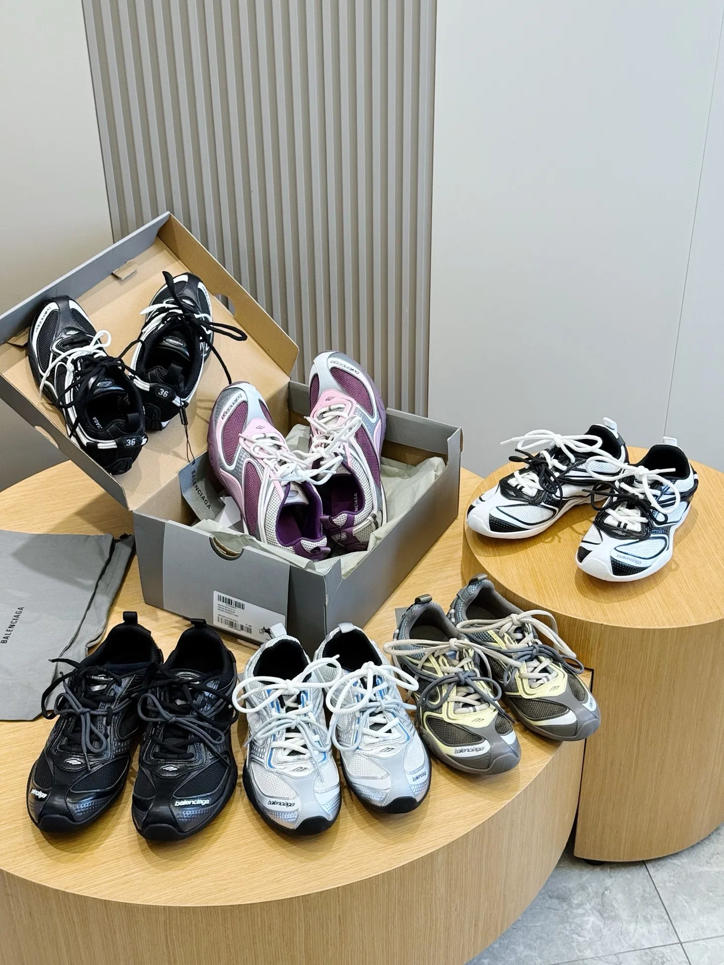 BC 27FW HNBIRYD 010 트랙슈즈 9