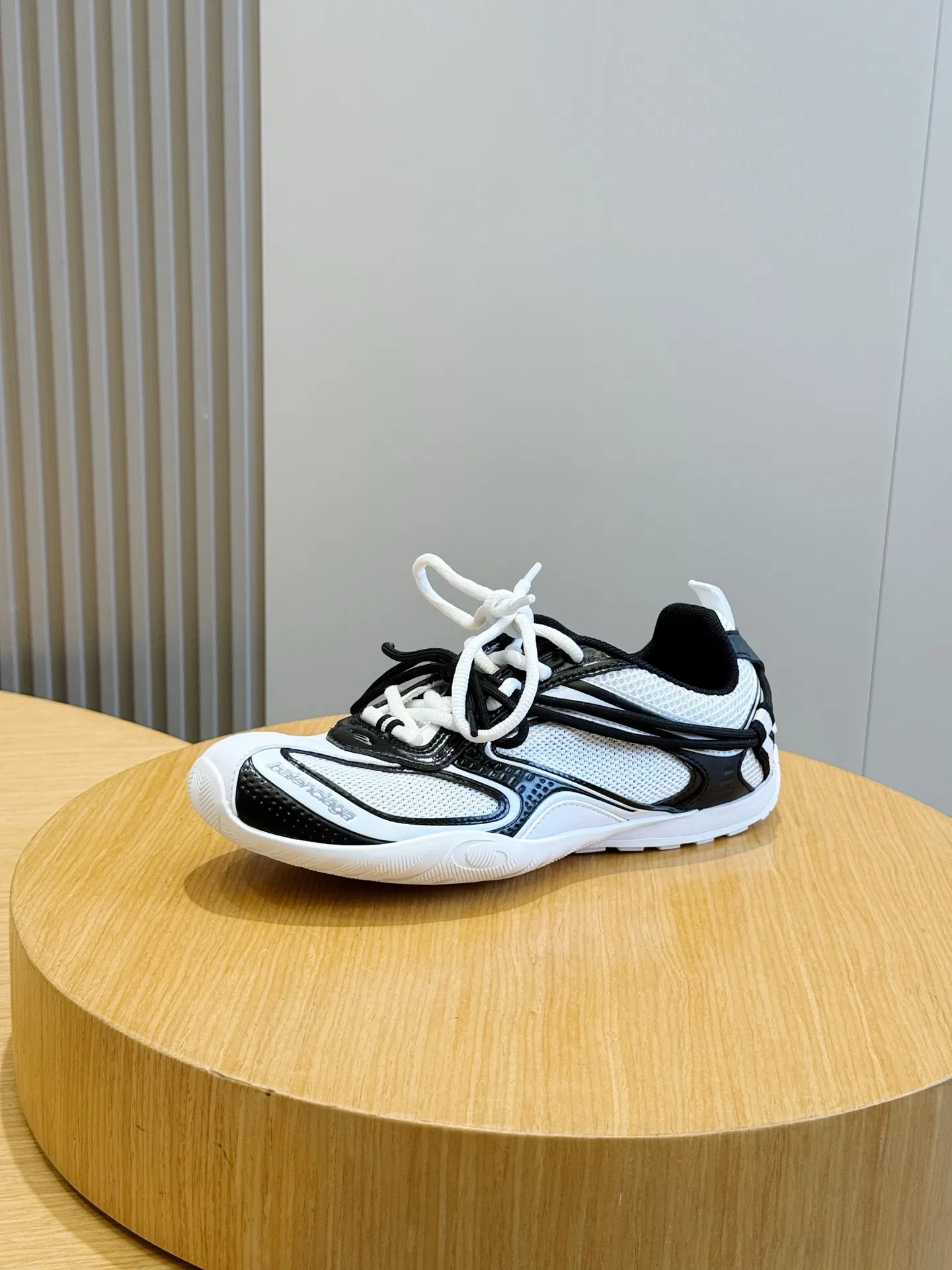 BC 27FW HNBIRYD 010 트랙슈즈 11