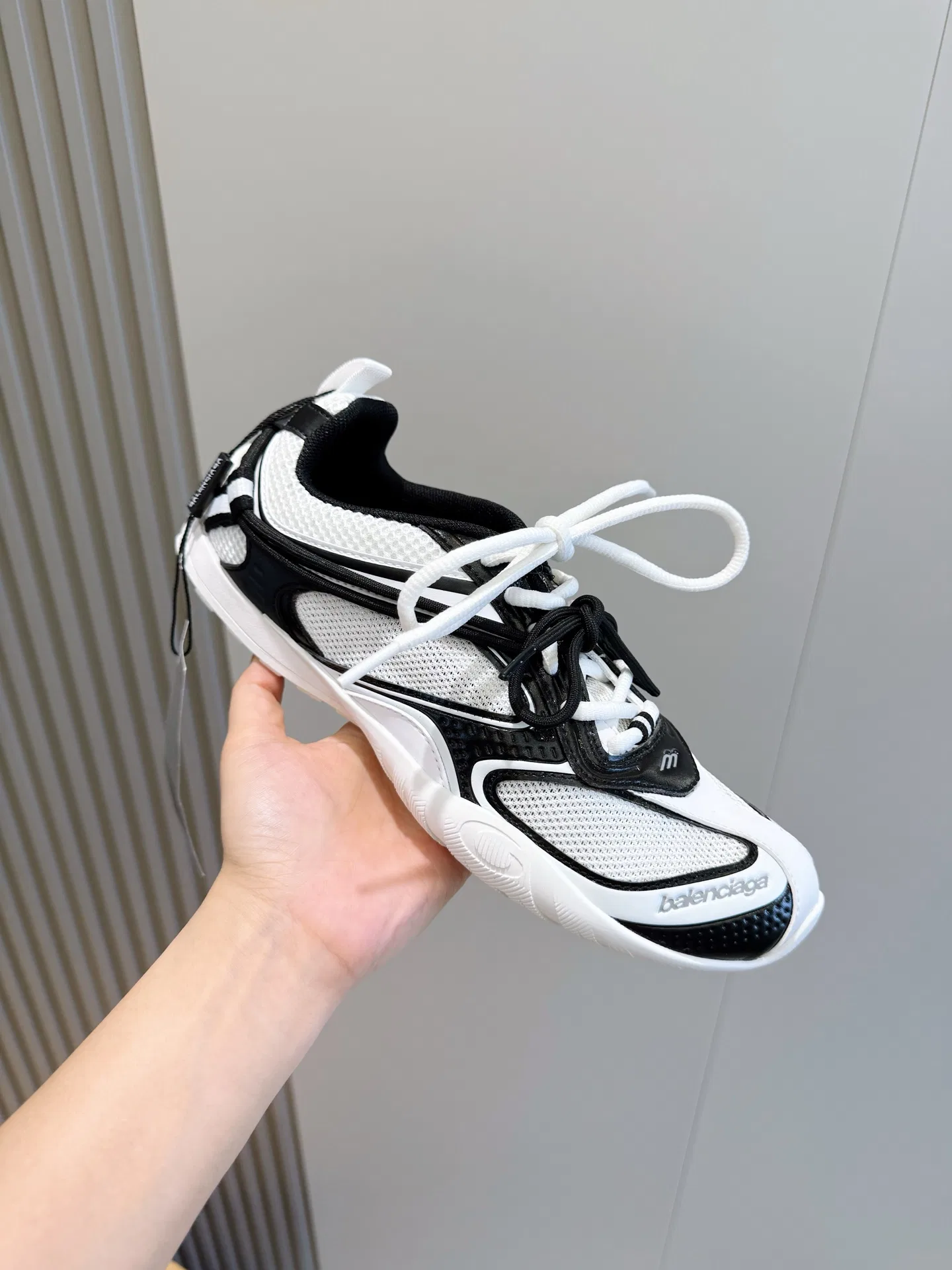 BC 27FW HNBIRYD 010 트랙슈즈 14
