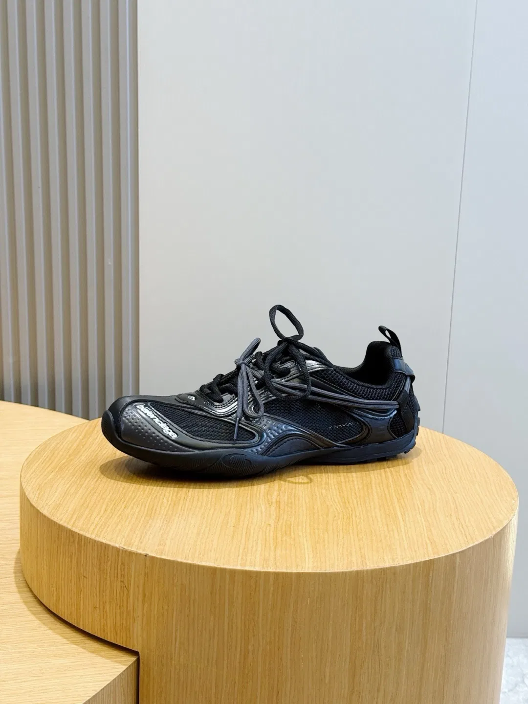 BC 27FW HNBIRYD 010 트랙슈즈 19