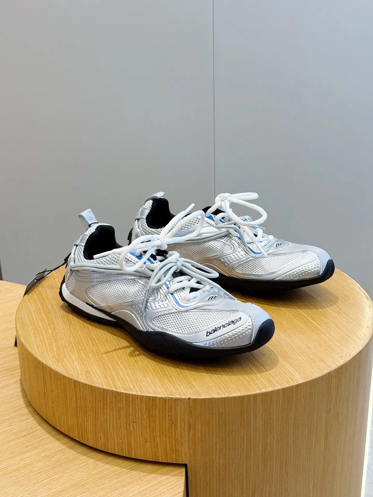 BC 27FW HNBIRYD 010 트랙슈즈 29