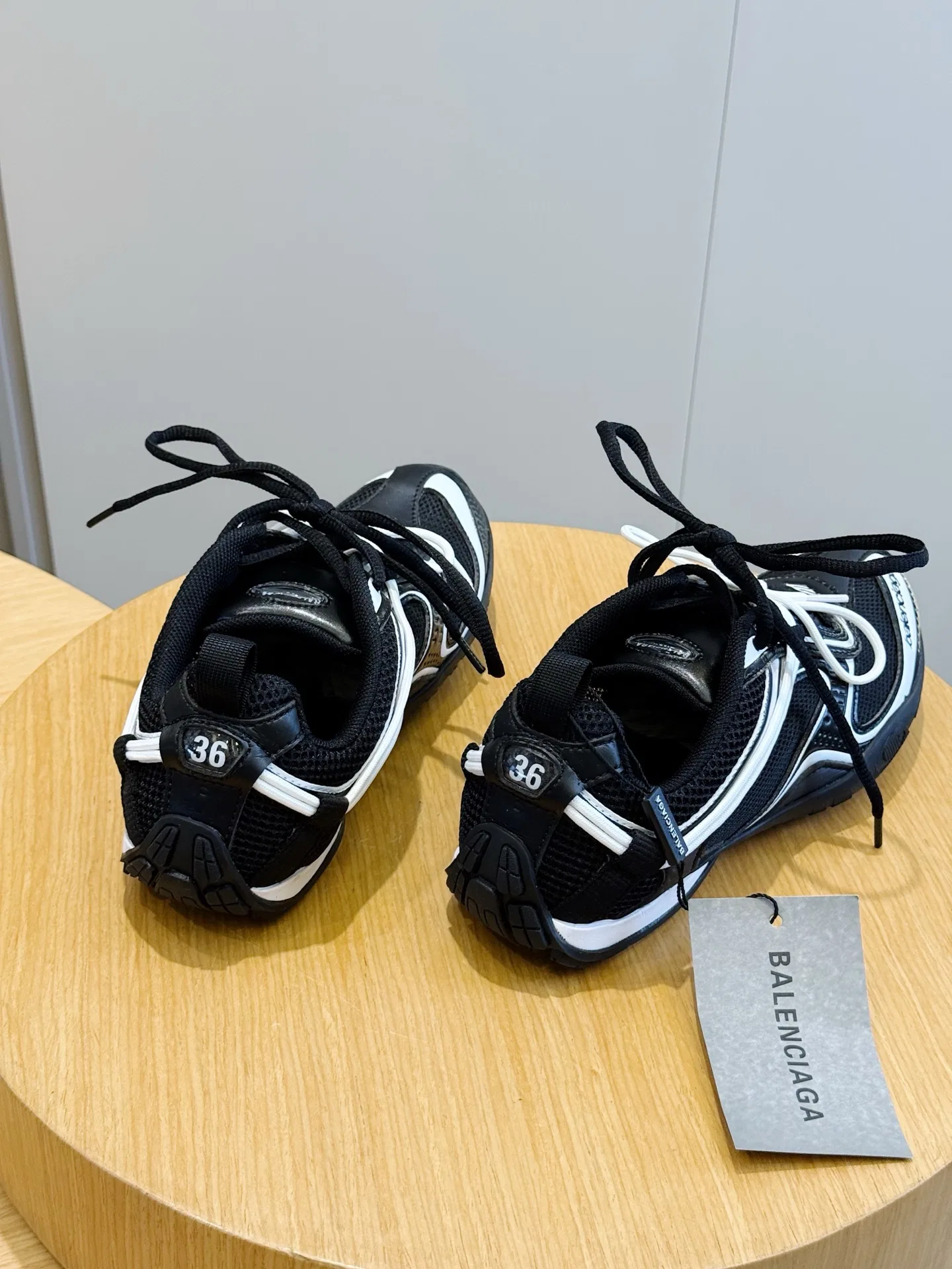BC 27FW HNBIRYD 010 트랙슈즈 49