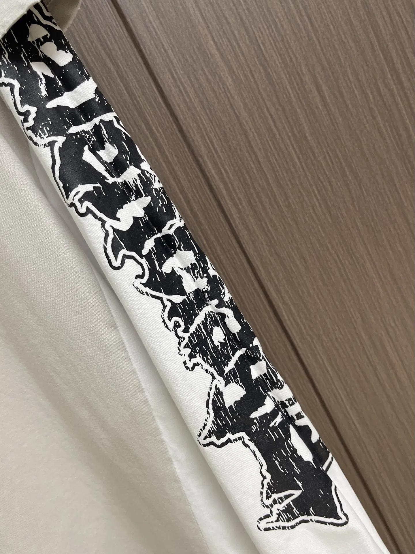 BC 27FW HNBIRYD 012 롱슬리브 7