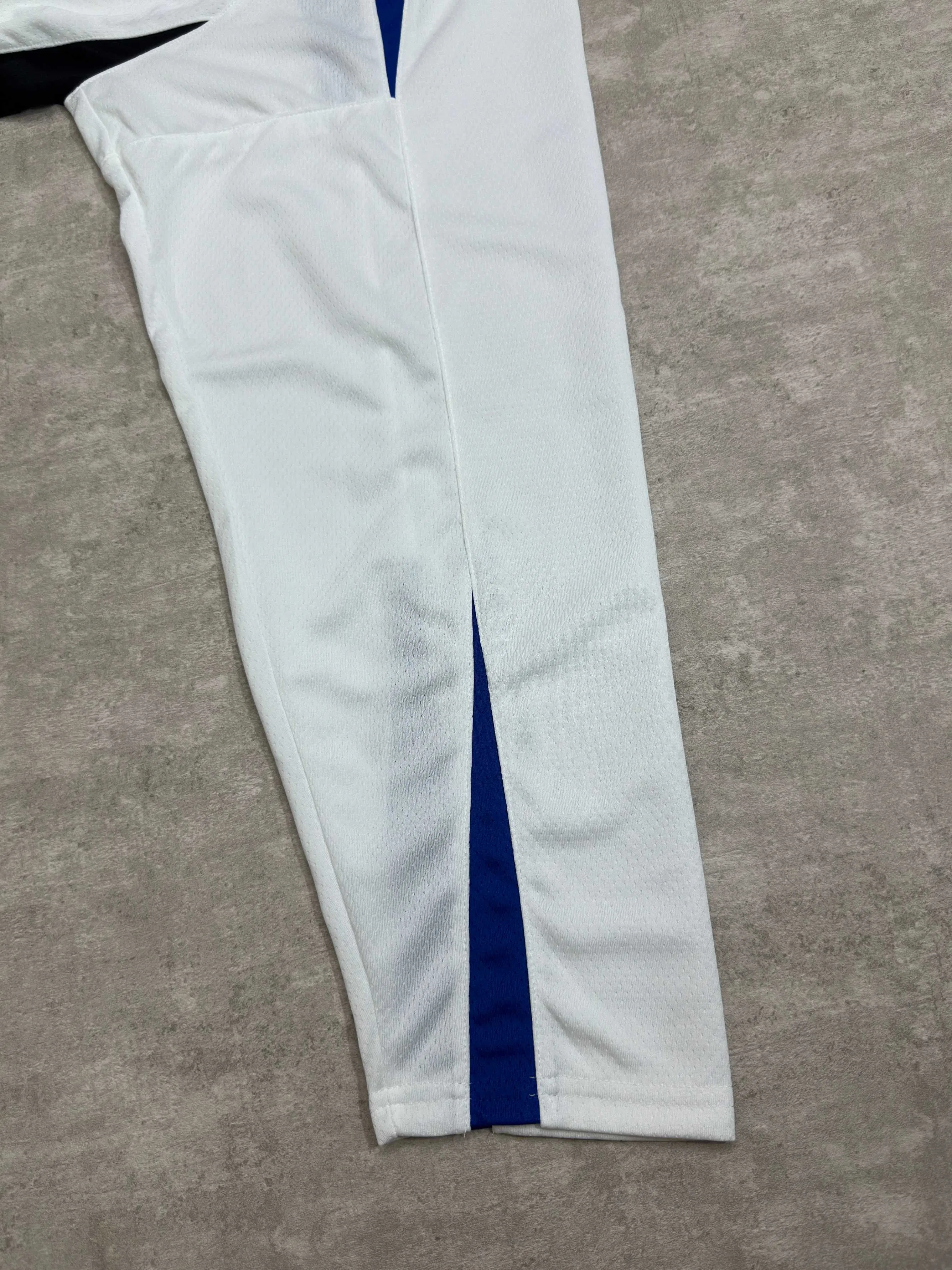 BC 27FW IAQGJNR 040 롱슬리브 9