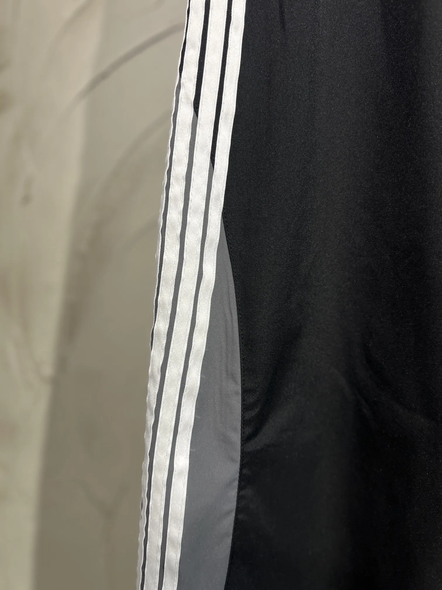 BC 27FW JDBYLEB 005 트랙팬츠 15