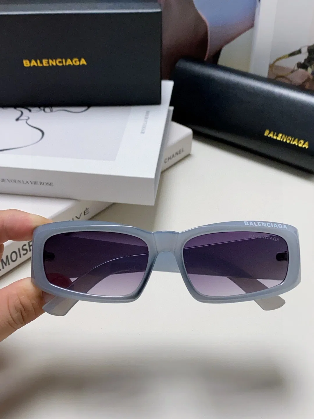 BC 27FW NBNQXDS 007 선글라스 15
