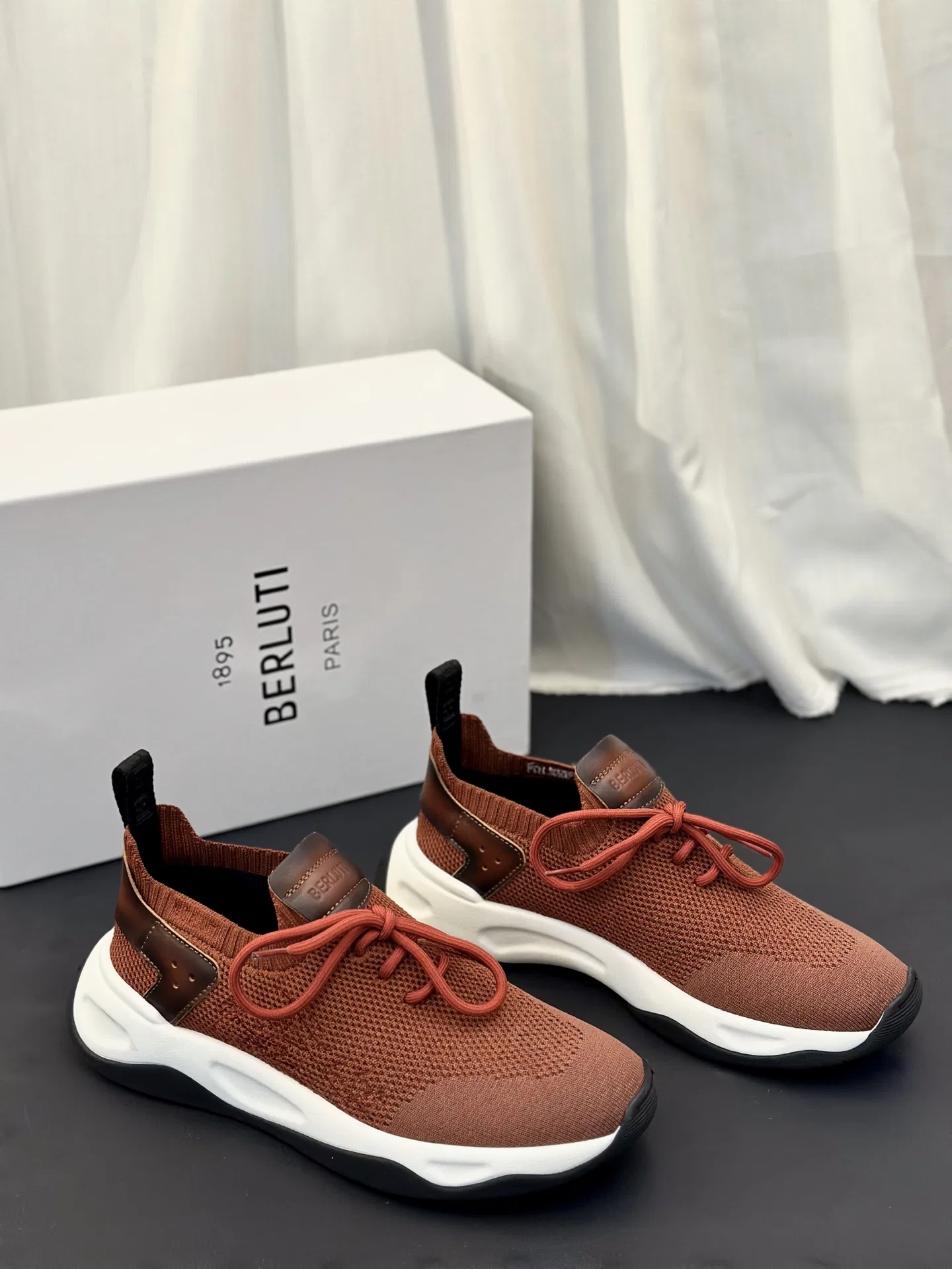 BER 27FW LSFXCTA 002 스니커즈 11
