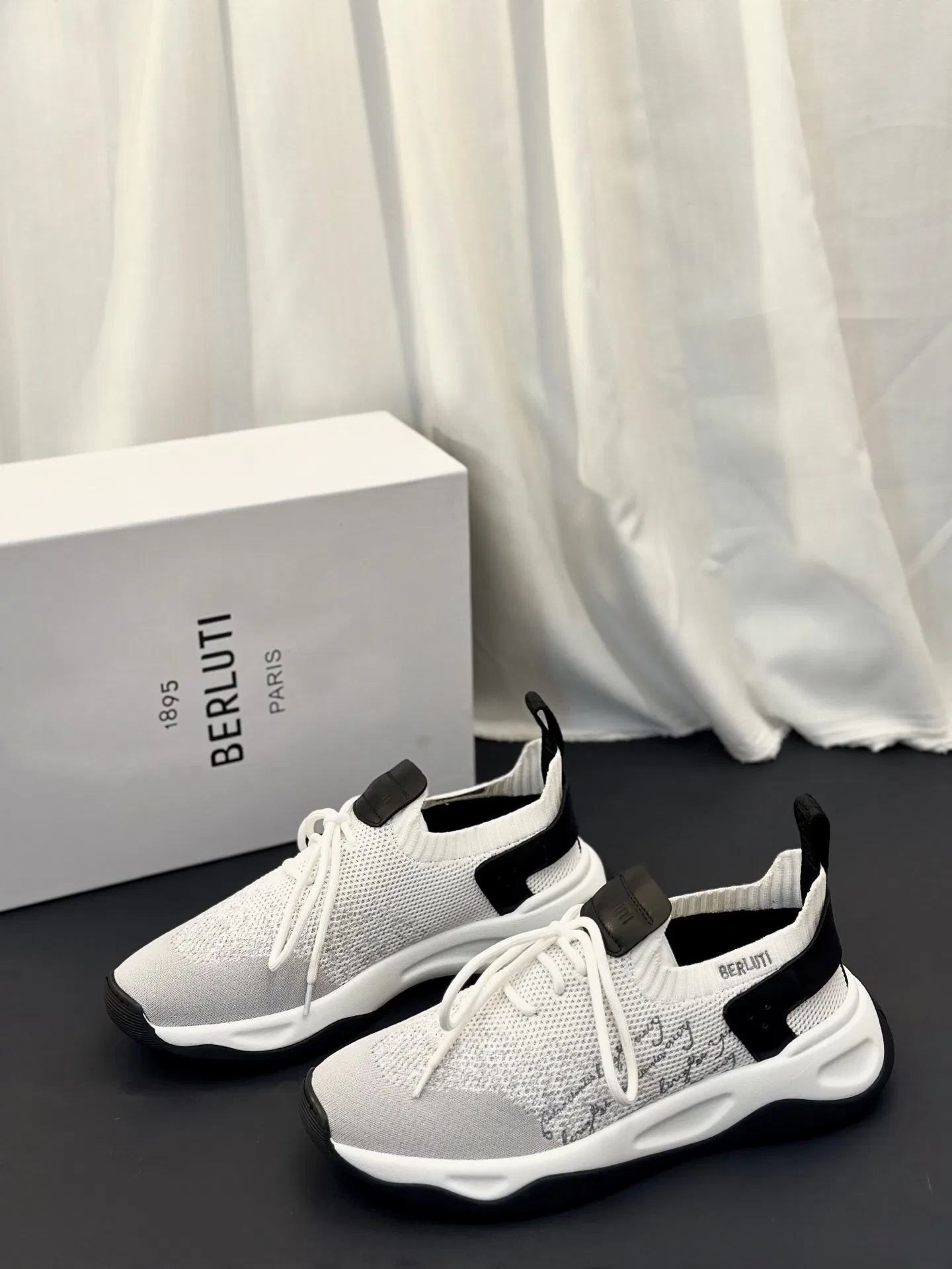 BER 27FW LSFXCTA 002 스니커즈 22