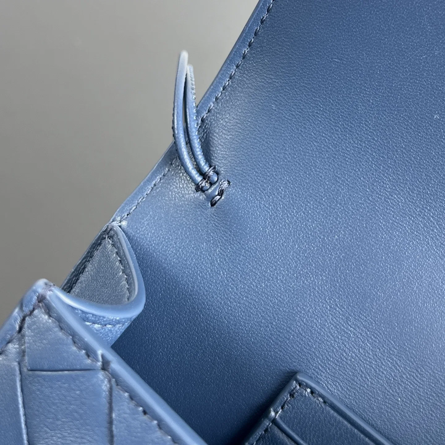 BOTTEGA 27FW NWEPAZI 003 미니백 7