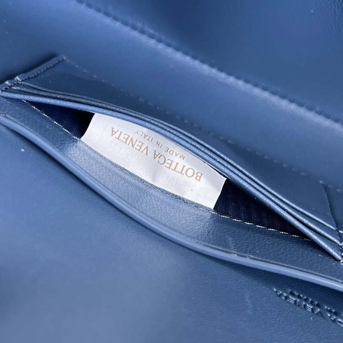 BOTTEGA 27FW NWEPAZI 003 미니백 9