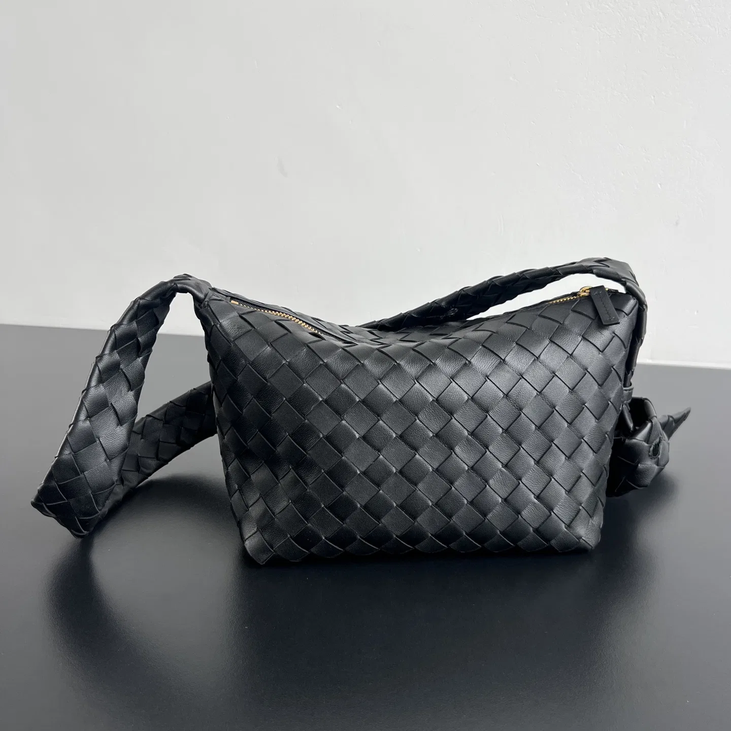 BOTTEGA 27FW NWEPAZI 004 숄더백 10