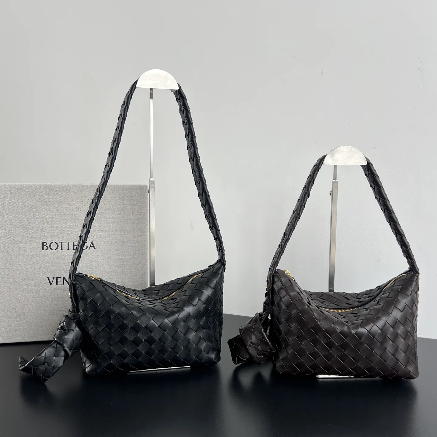 BOTTEGA 27FW NWEPAZI 004 숄더백 18