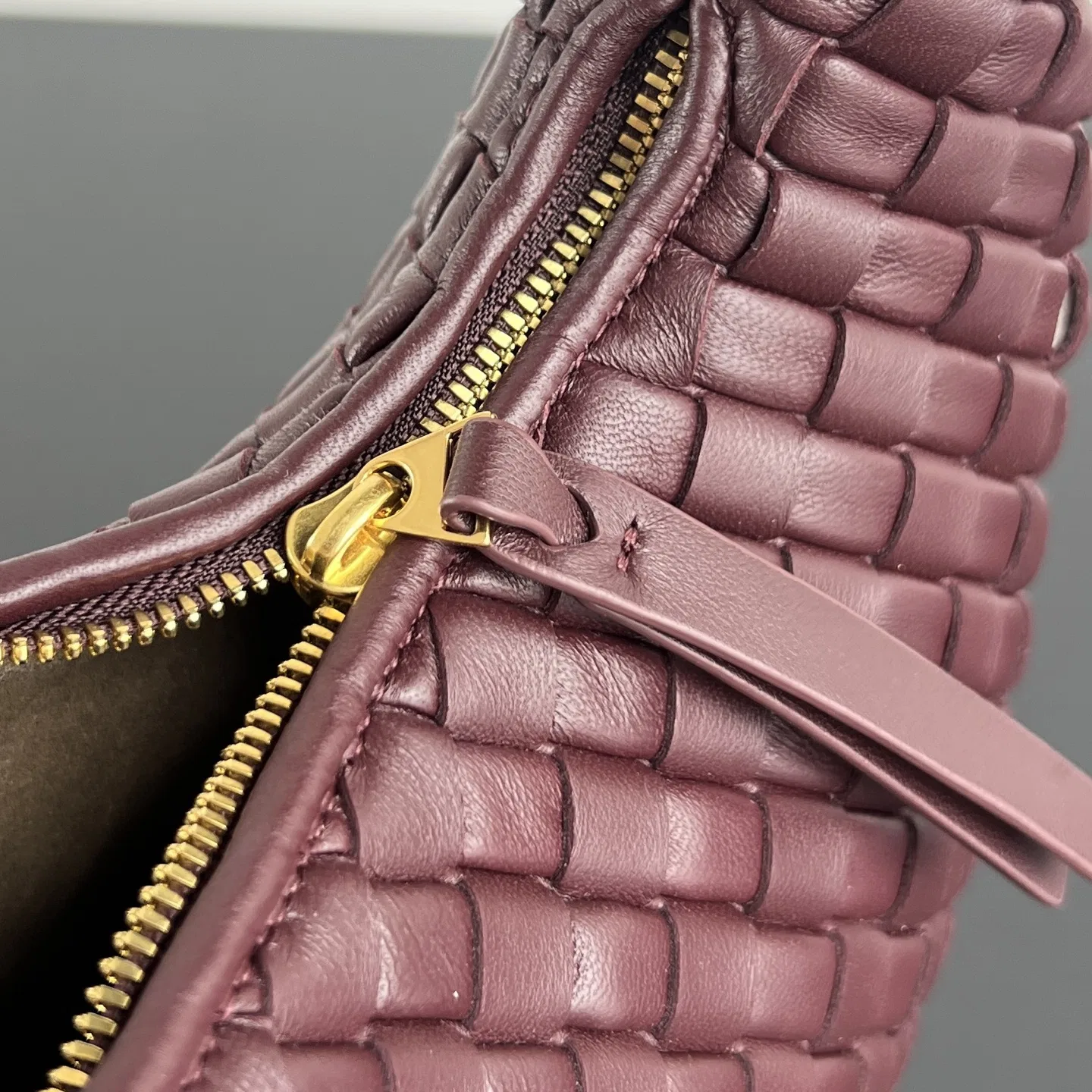 BOTTEGA 27FW NWEPAZI 007 토트백 16