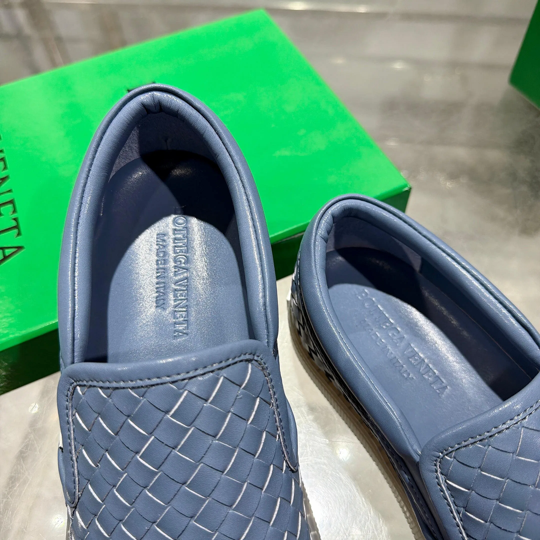 BOTTEGA 27FW NWEPAZI 010 로퍼 7