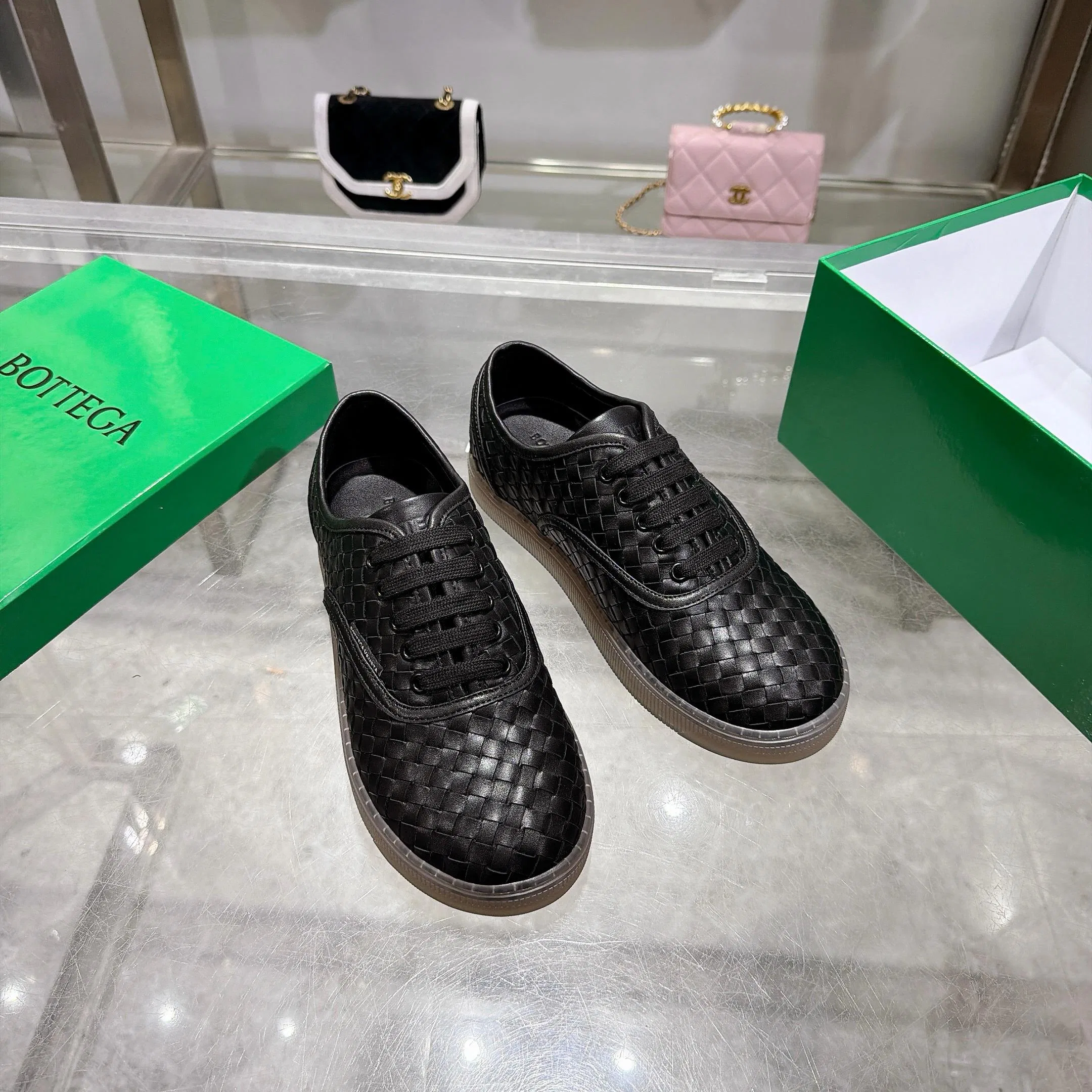 BOTTEGA 27FW NWEPAZI 011 스니커즈 11