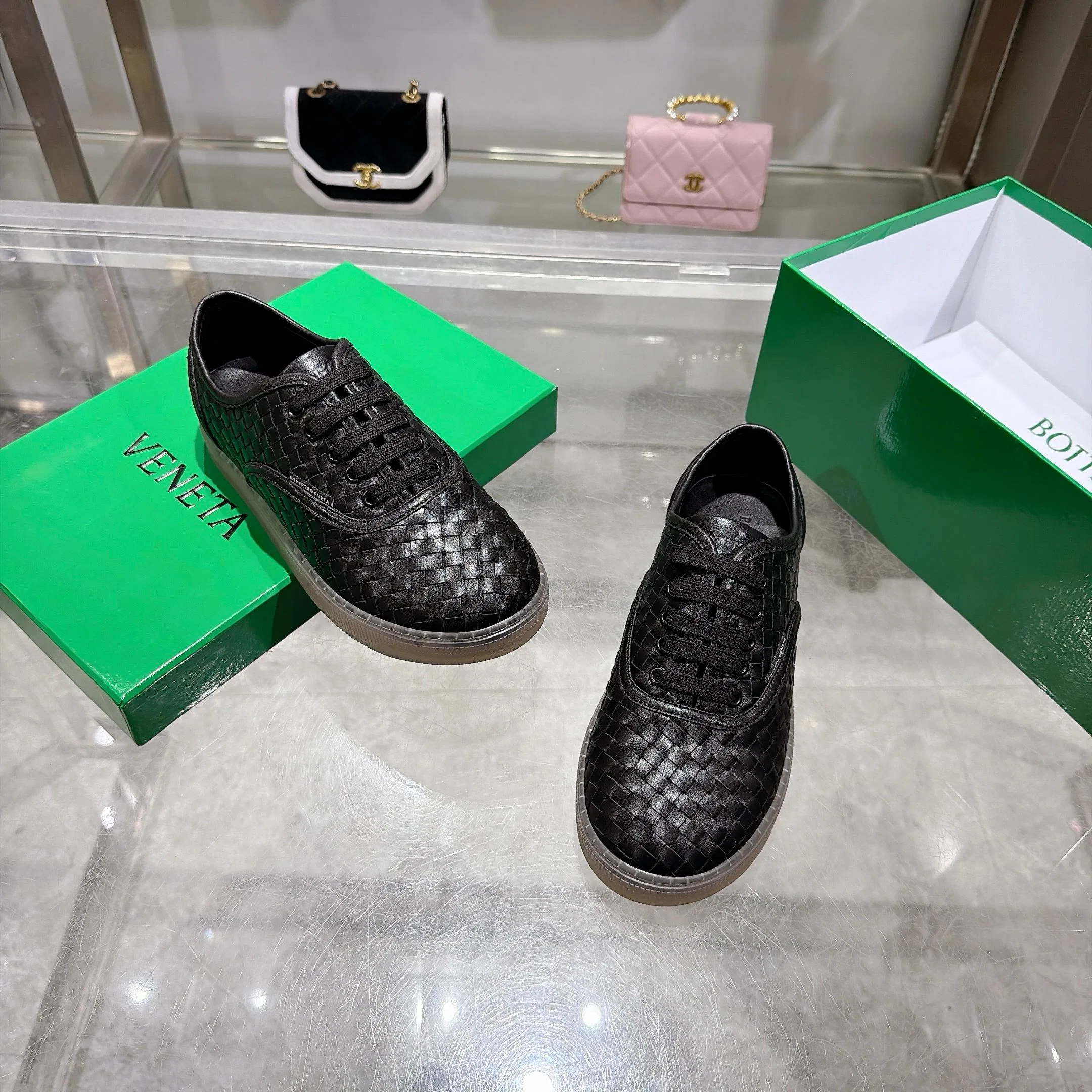 BOTTEGA 27FW NWEPAZI 011 스니커즈 13