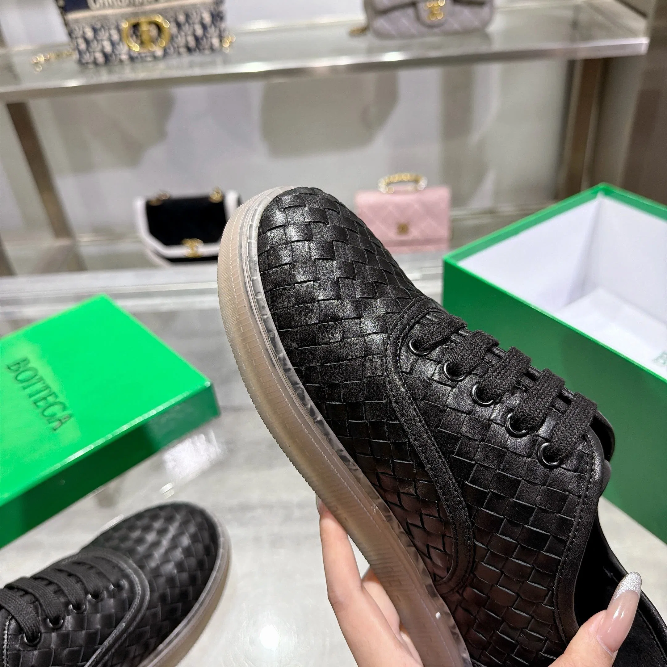 BOTTEGA 27FW NWEPAZI 011 스니커즈 17