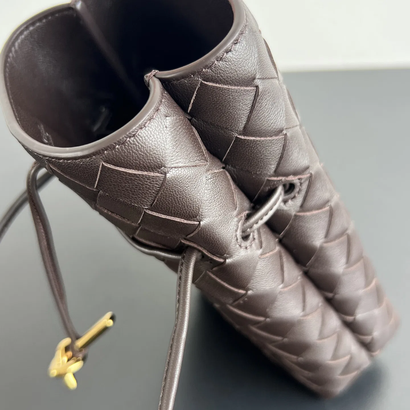 BOTTEGA 27FW NWEPAZI 015 크로스백 7