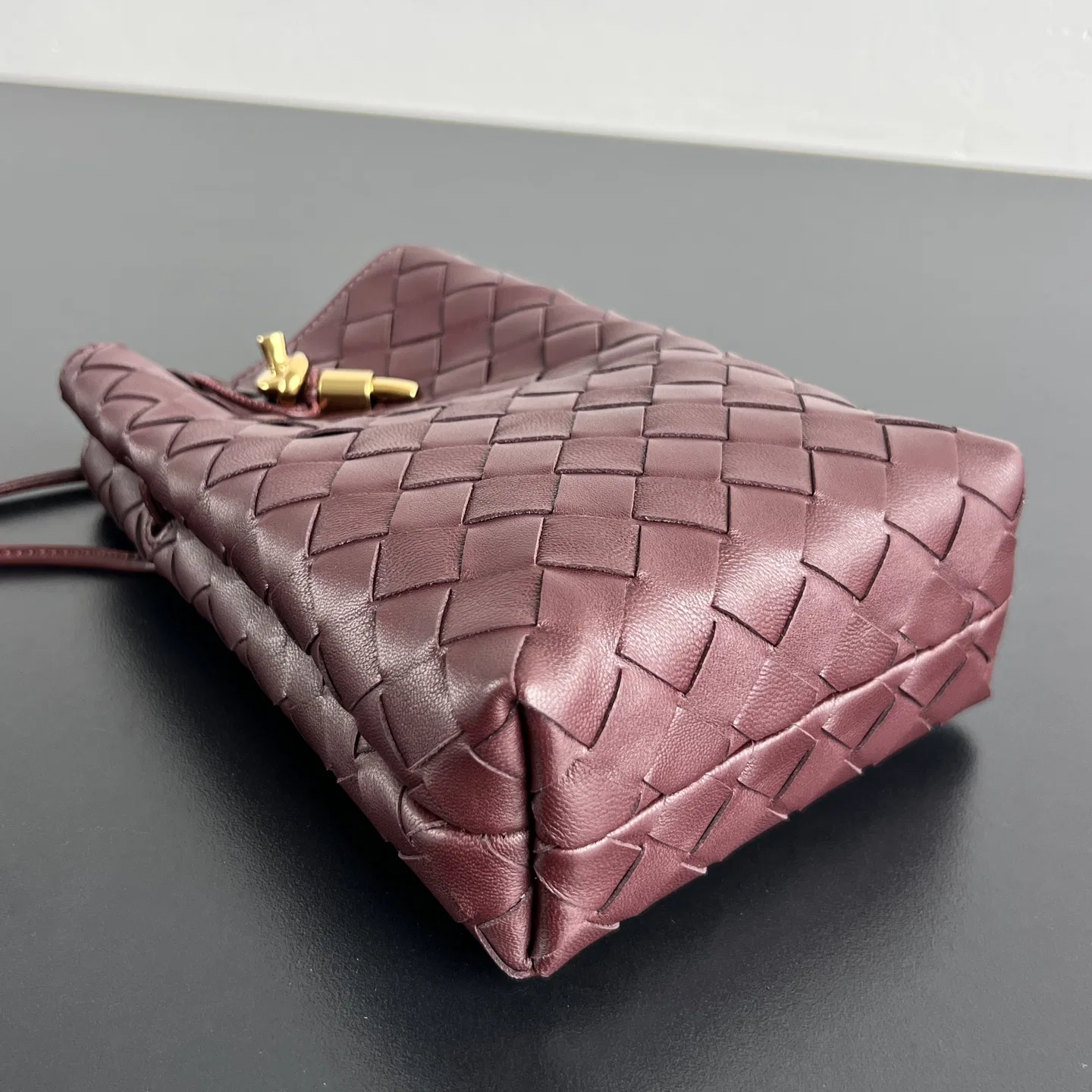 BOTTEGA 27FW NWEPAZI 015 크로스백 43