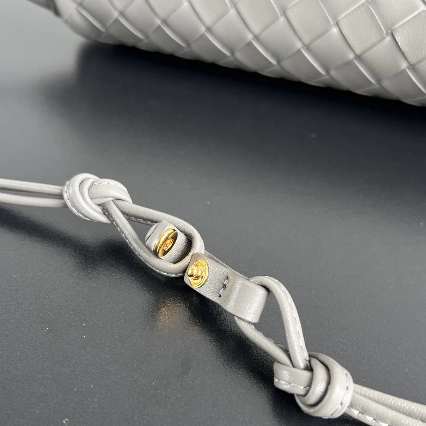BOTTEGA 27FW NWEPAZI 016 숄더백 7