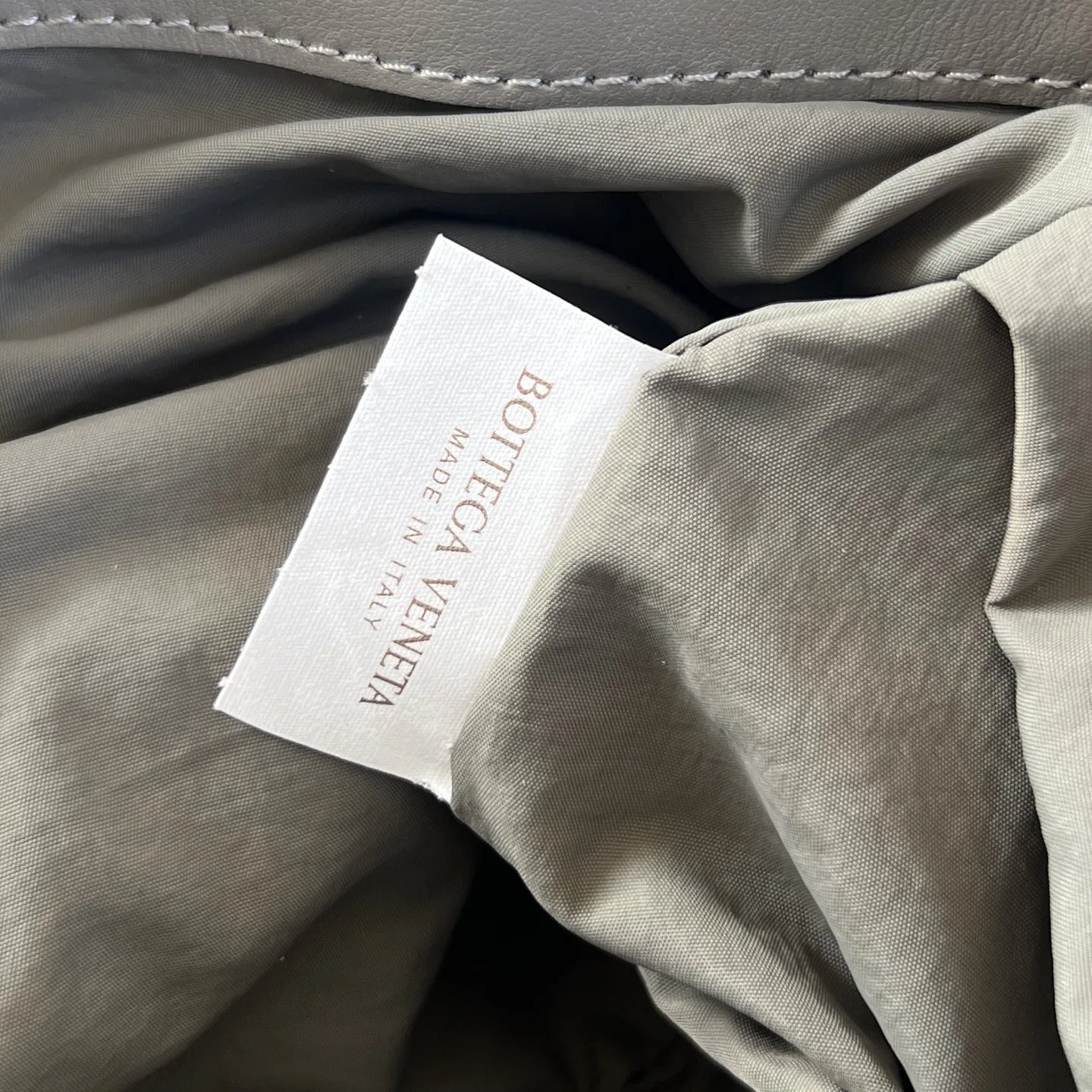 BOTTEGA 27FW NWEPAZI 016 숄더백 9