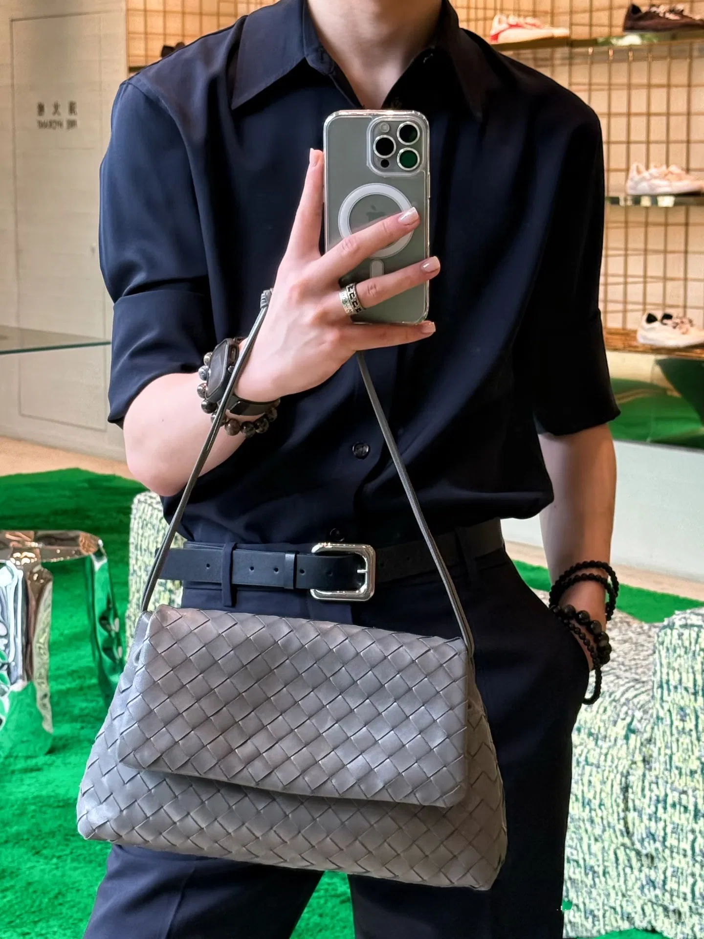 BOTTEGA 27FW NWEPAZI 016 숄더백 12