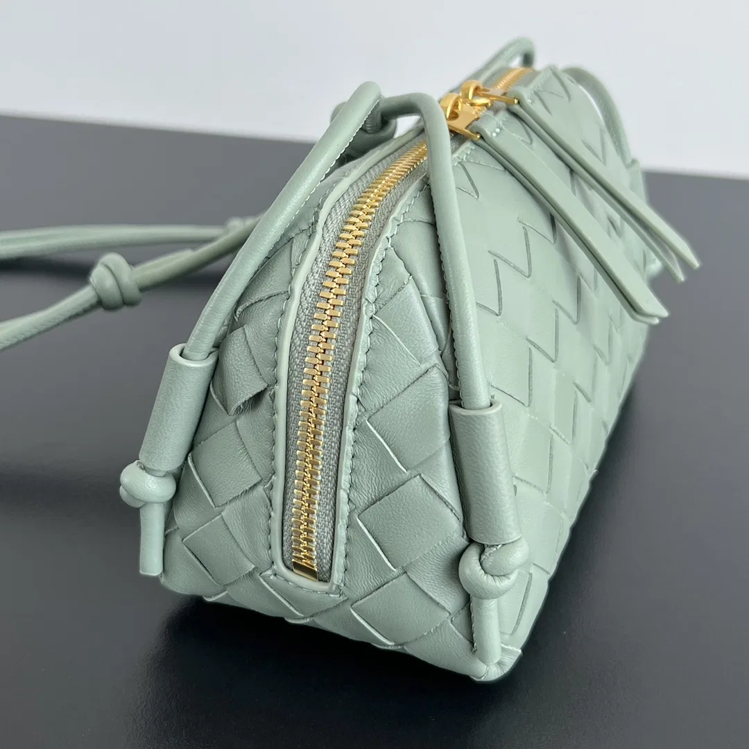 BOTTEGA 27FW NWEPAZI 017 미니백 29