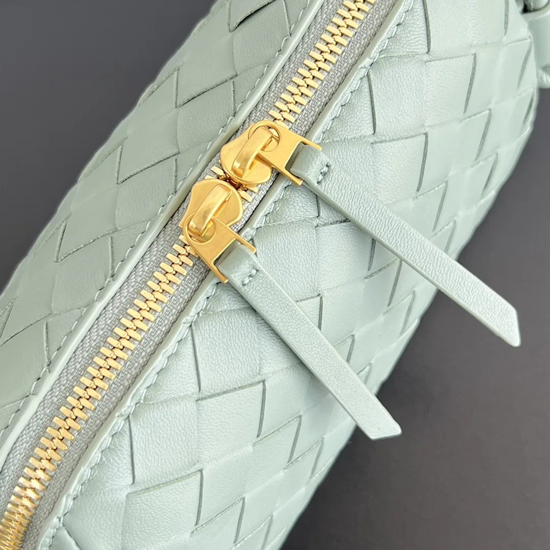 BOTTEGA 27FW NWEPAZI 017 미니백 33