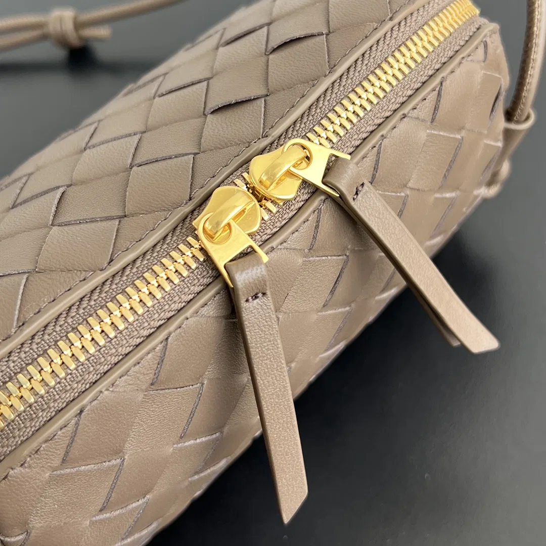 BOTTEGA 27FW NWEPAZI 017 미니백 51