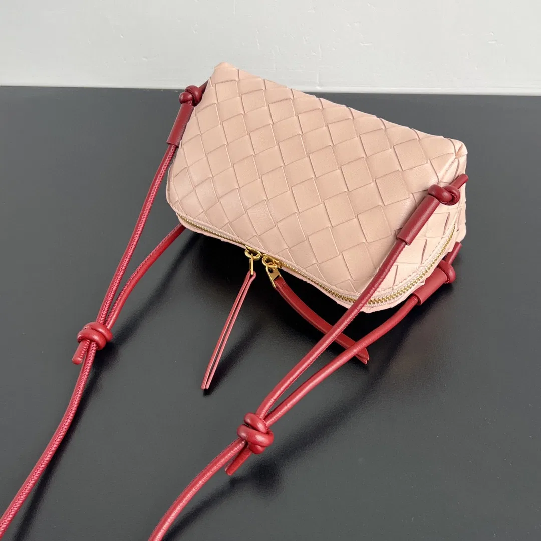 BOTTEGA 27FW NWEPAZI 017 미니백 58