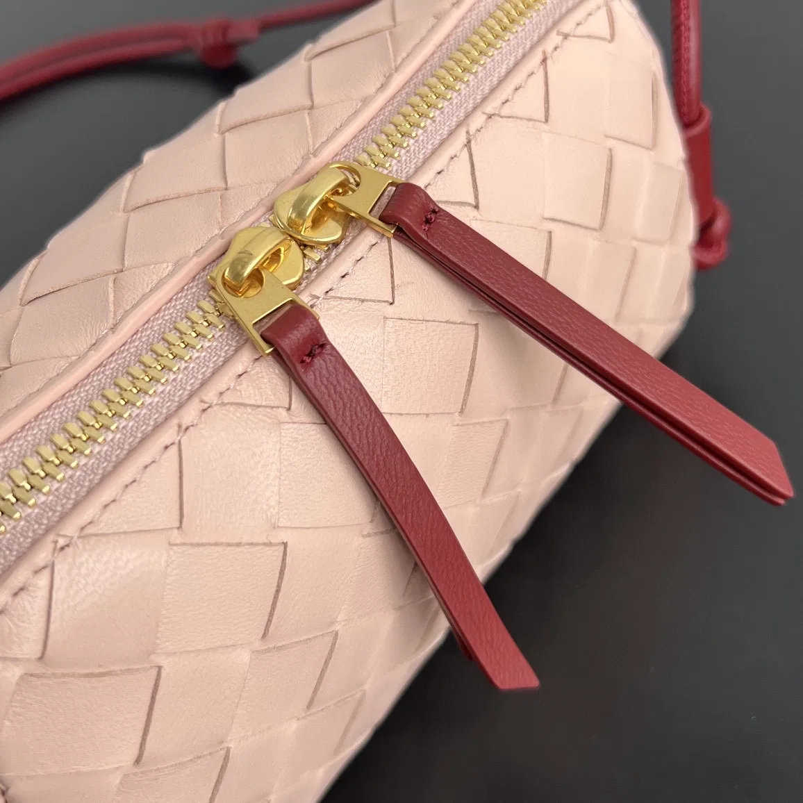BOTTEGA 27FW NWEPAZI 017 미니백 60