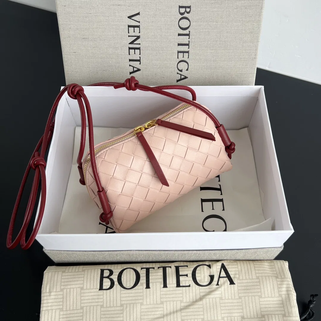 BOTTEGA 27FW NWEPAZI 017 미니백 63