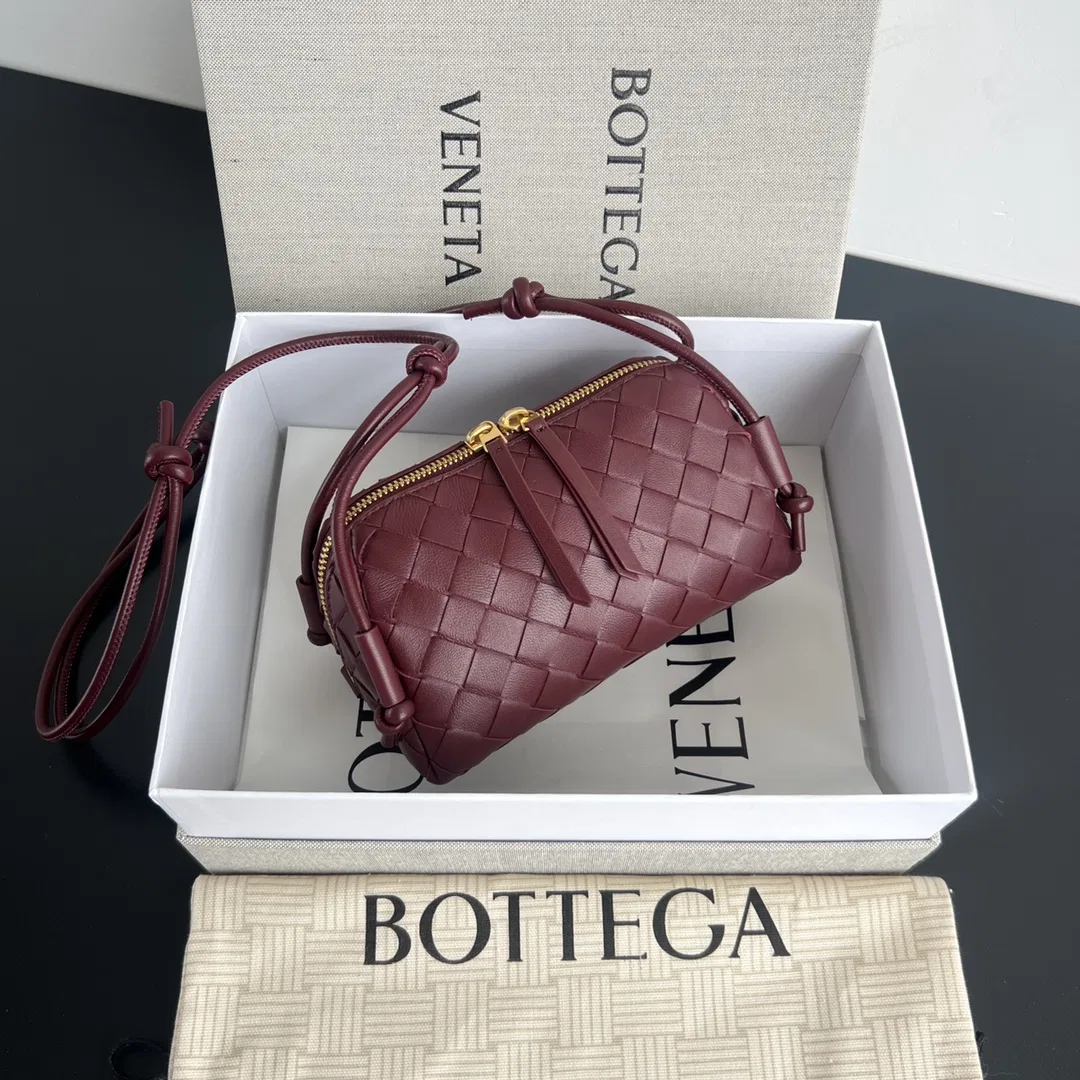 BOTTEGA 27FW NWEPAZI 017 미니백 72