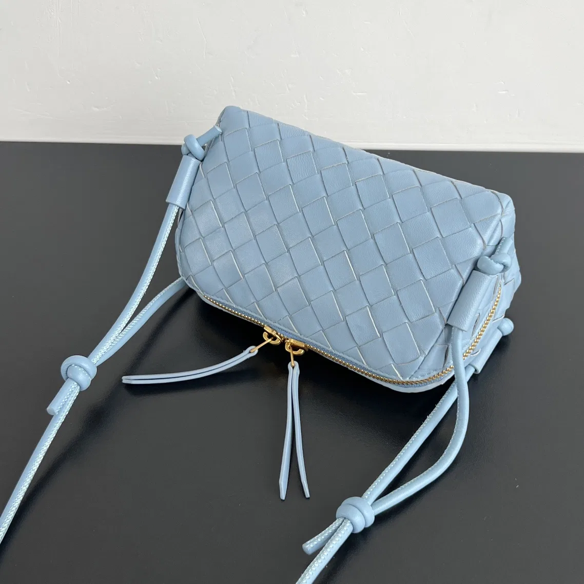BOTTEGA 27FW NWEPAZI 017 미니백 76