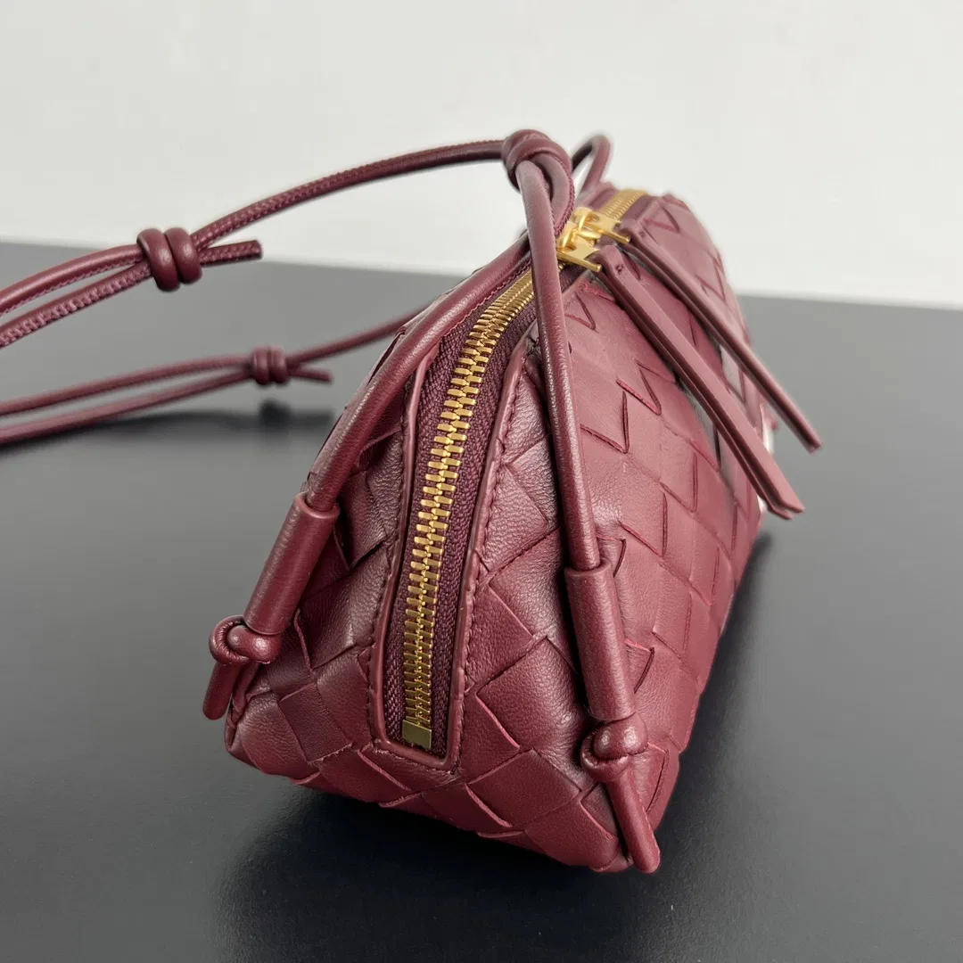 BOTTEGA 27FW NWEPAZI 017 미니백 83