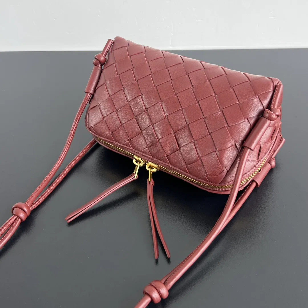 BOTTEGA 27FW NWEPAZI 017 미니백 94