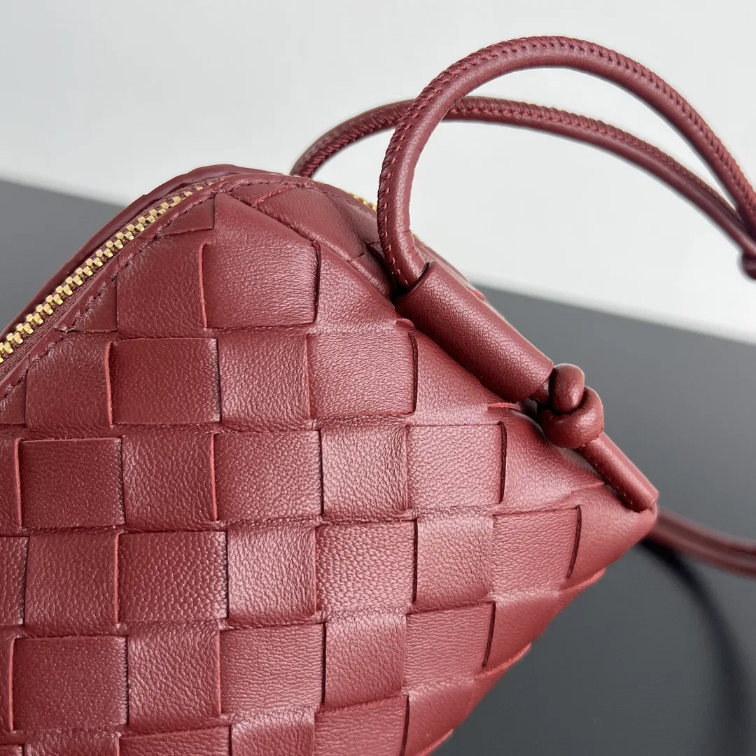 BOTTEGA 27FW NWEPAZI 017 미니백 97